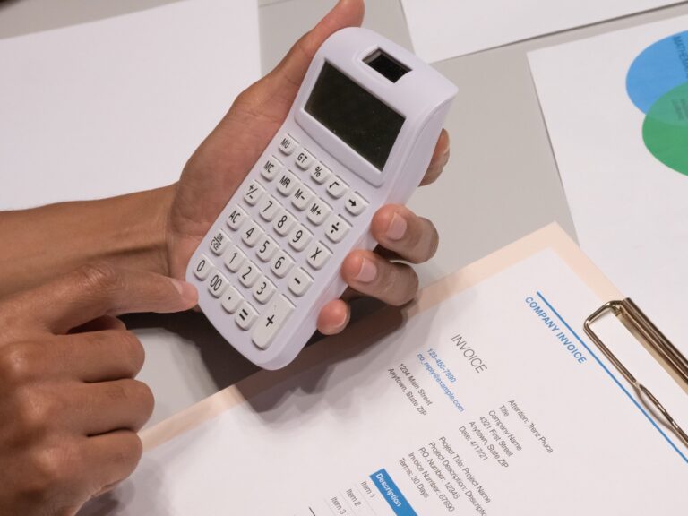 Calculating pricing for a service quote